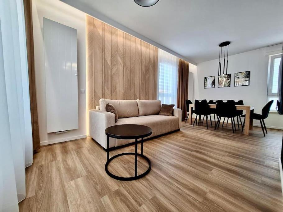 Easy Rent Apartments- Business Center 205 Lublin Eksteriør bilde